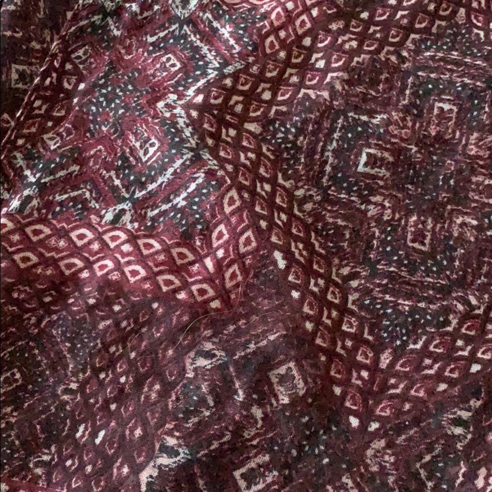 Scarf - Picture 2 of 3